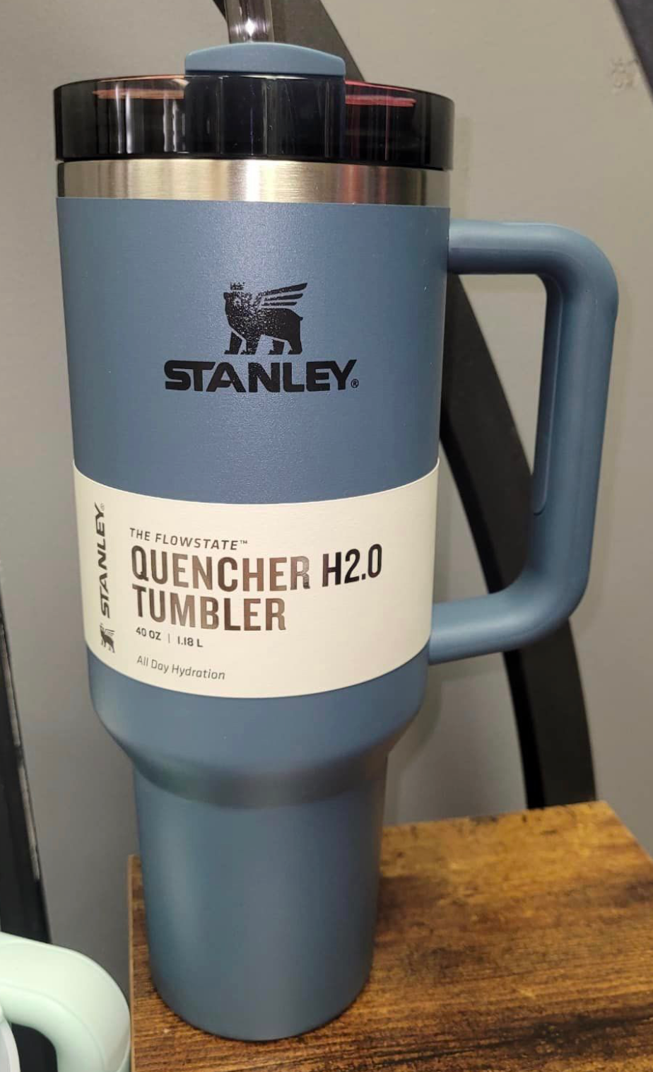 BLUE SPRUCE 40 AND 30 0Z QUENCHER