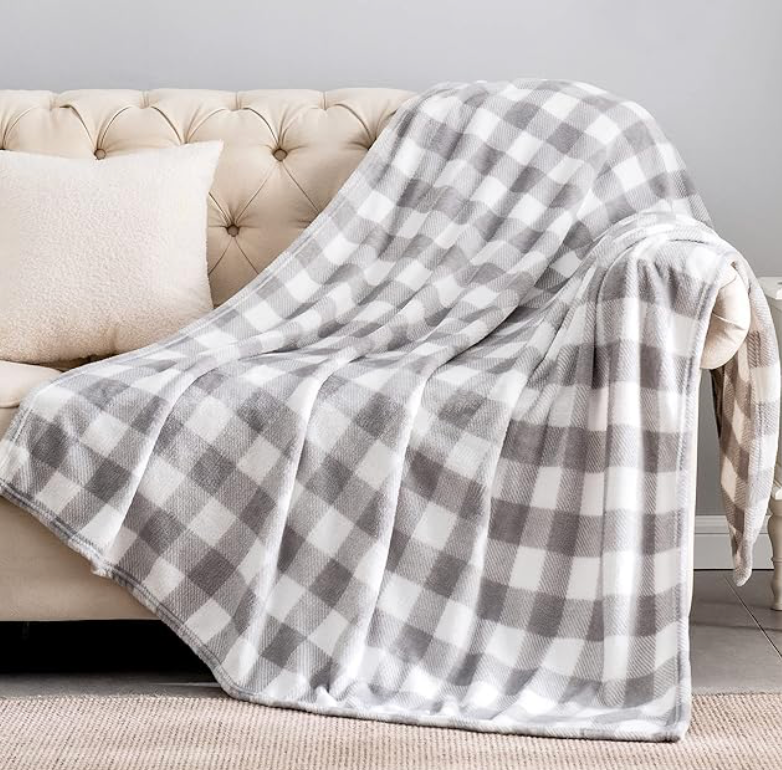 FLEECE BLANKET WITH OPTIONAL NAME